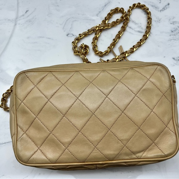 Vintage Chanel Quilted Tassel Camera Bag Beige Leather Chain Strap Shoulder Bag - Picture 3 of 8